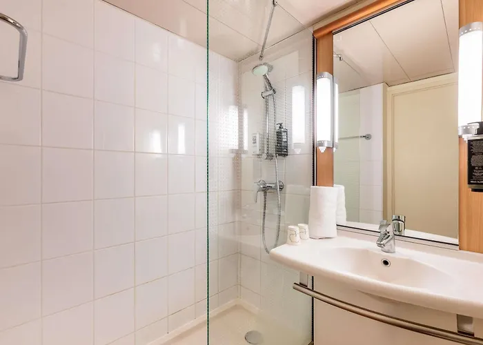 Ibis Gare Part Dieu فندق 3*